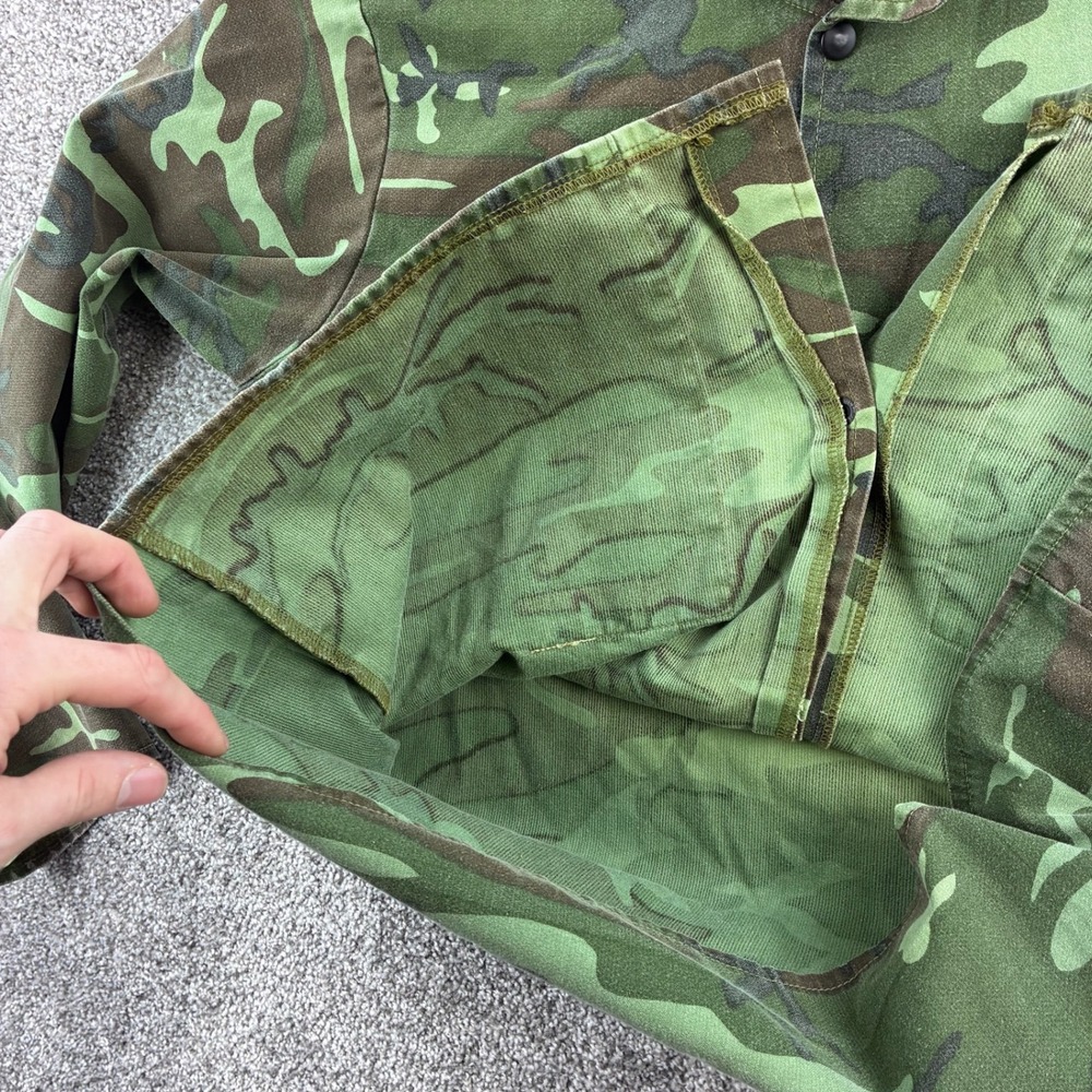 Vintage 70s Camo Utility Jacket Mens XL Green Woodland Military Hunting Button - Picture 6 of 8